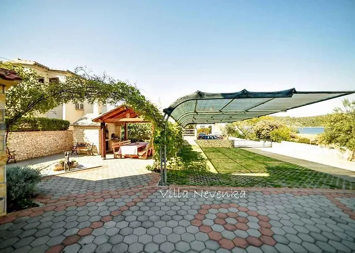 - Sibenik Riviera 7186 Rogoznica (Sibenik-Knin)