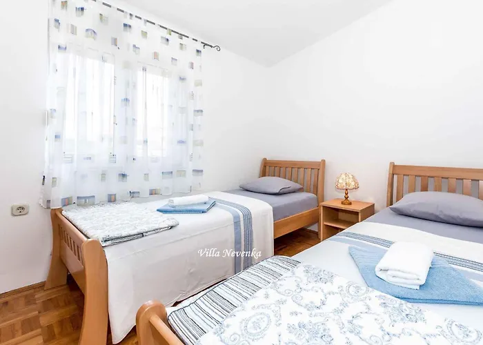 - Sibenik Riviera 7186 * Rogoznica (Sibenik-Knin)